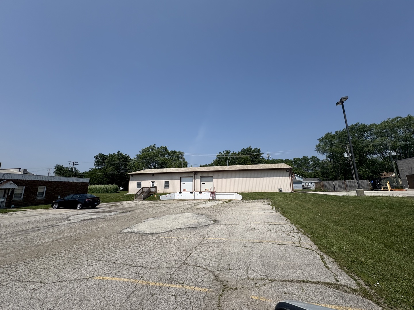 375 N Locust Street Property Photo 1