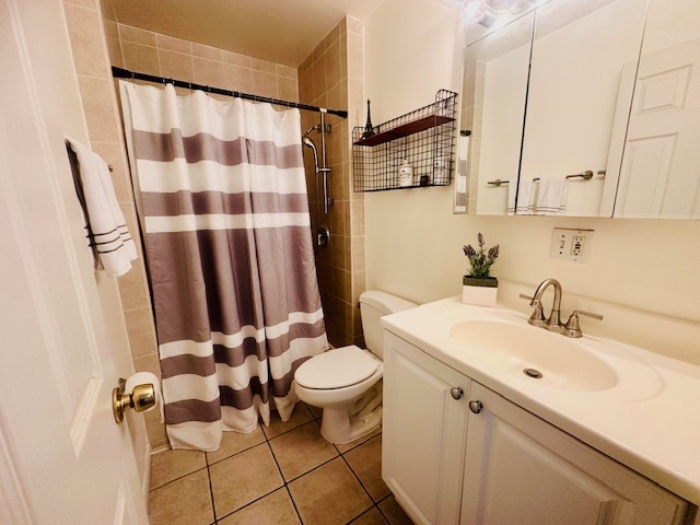 940 Beau Drive 111 Property Photo 6