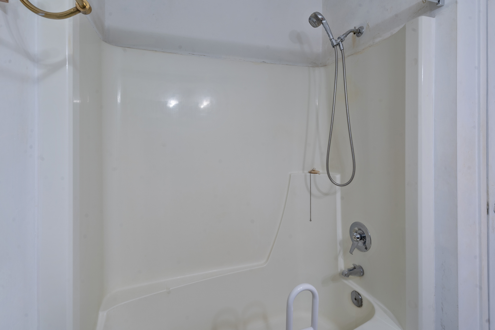 1210 N Dale Avenue 2i Property Photo 10