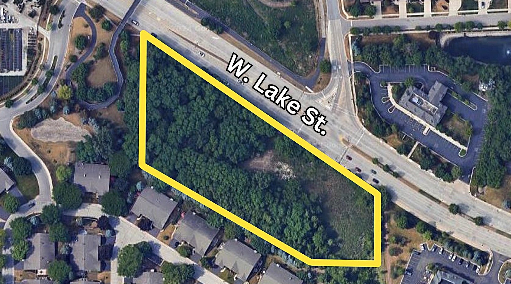 178 W Lake Street Property Photo 1