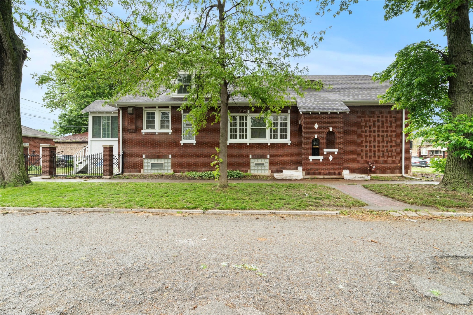 7658 S Luella Avenue Property Photo 34