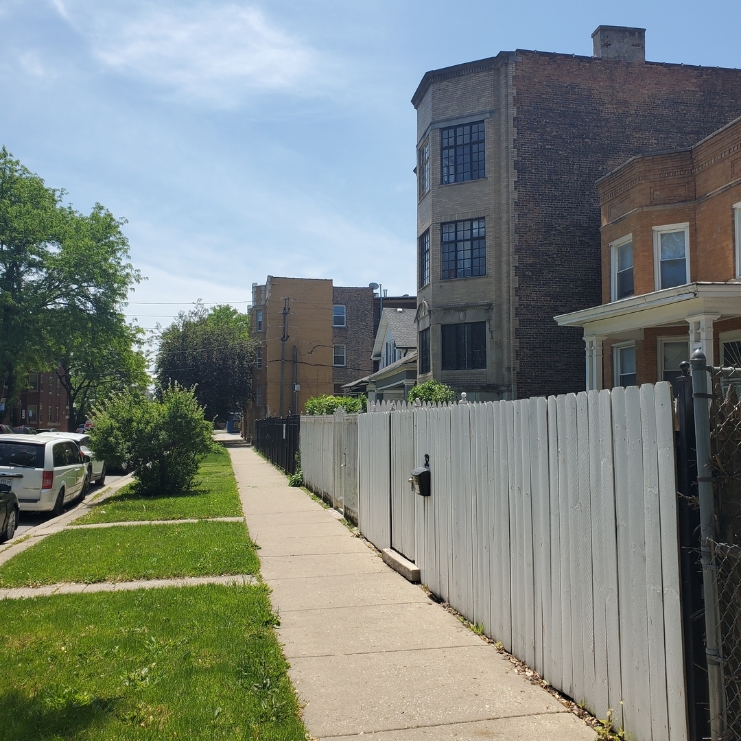 38 N Long Avenue Property Photo 4