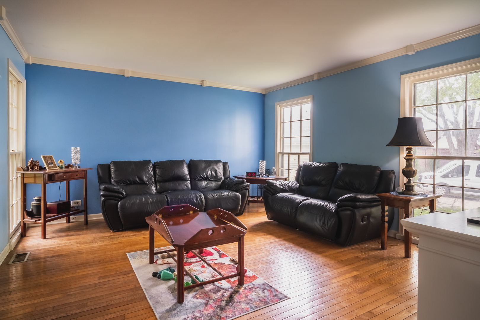 1005 Cooper Court Property Photo 2