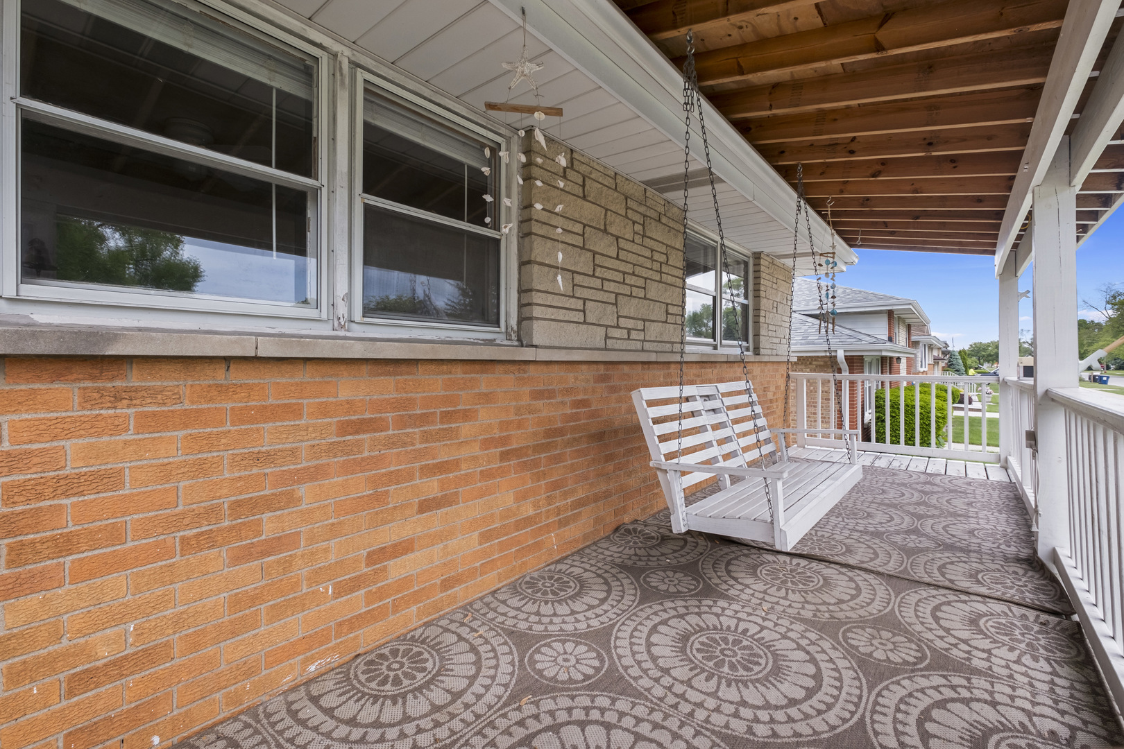 7707 S Oketo Avenue Property Photo 6