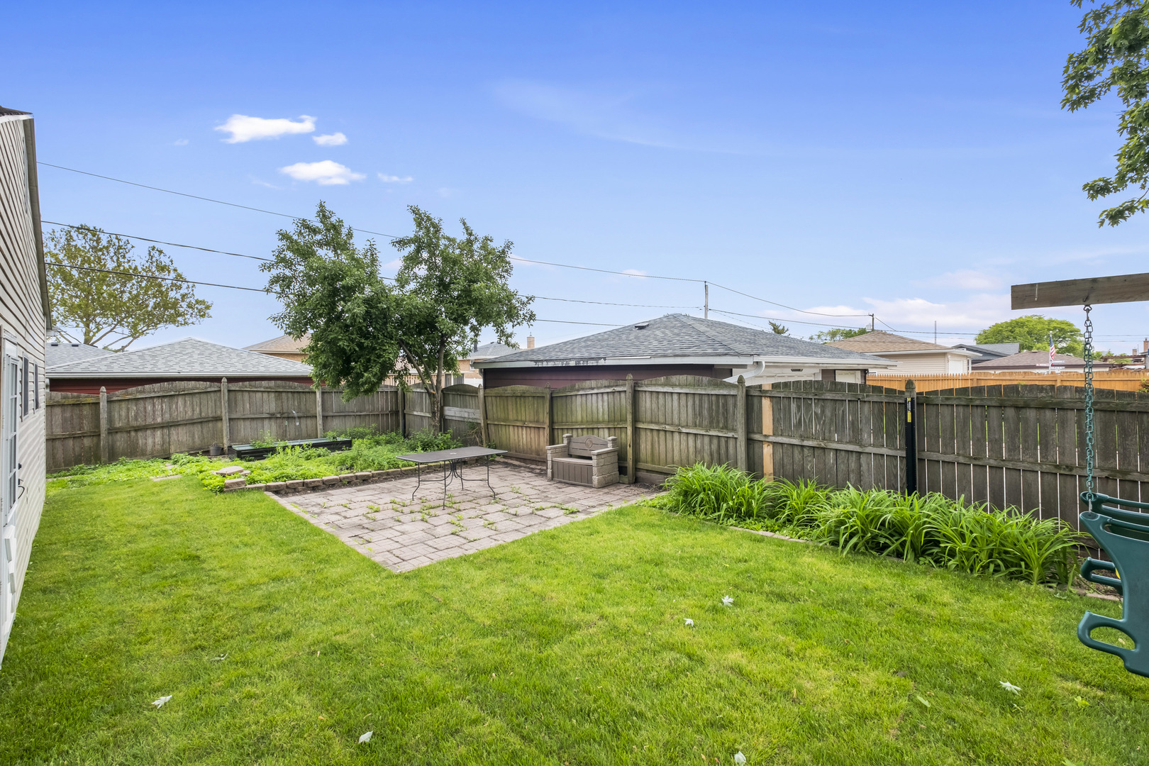 7707 S Oketo Avenue Property Photo 30