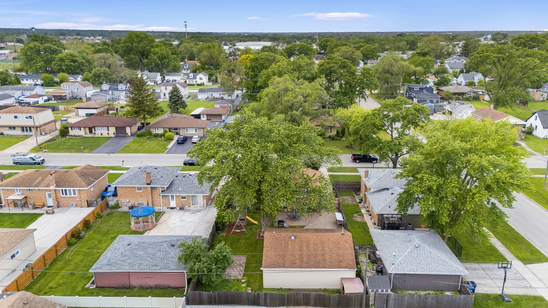 7707 S Oketo Avenue Property Photo 35