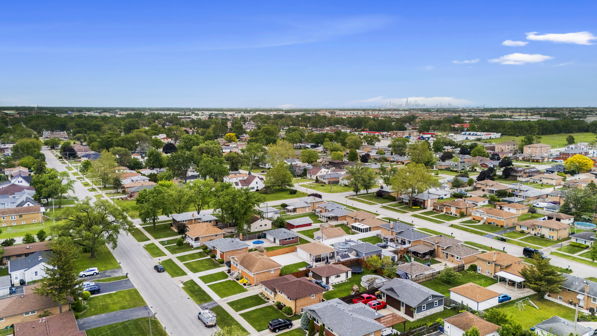 7707 S Oketo Avenue Property Photo 37