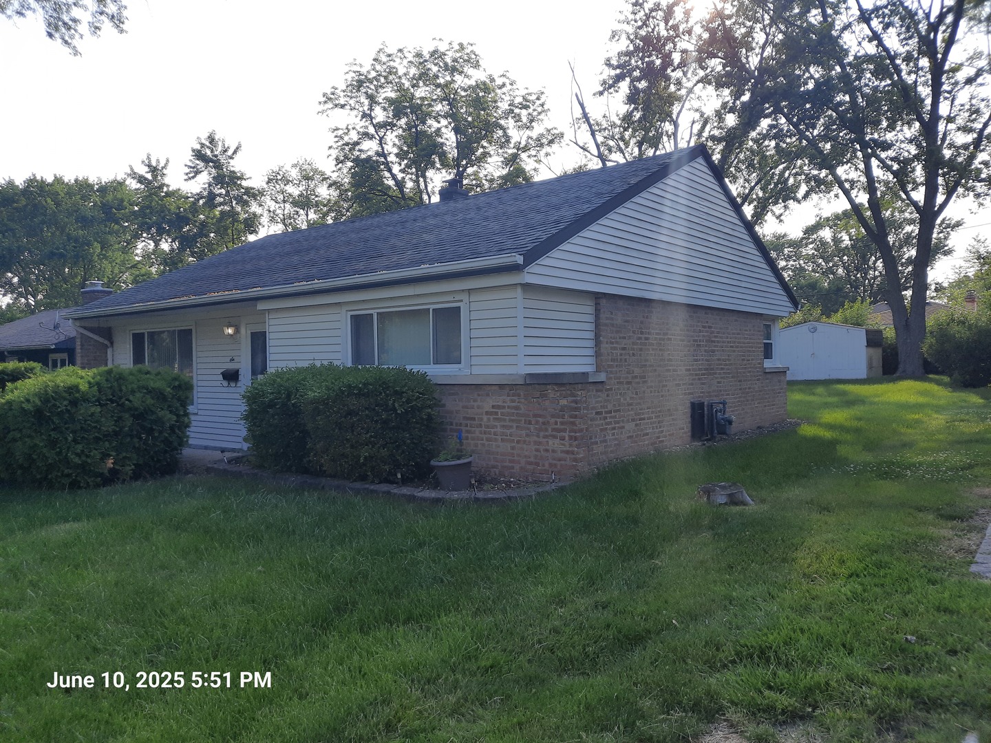 6 Marquette Place Property Photo 1