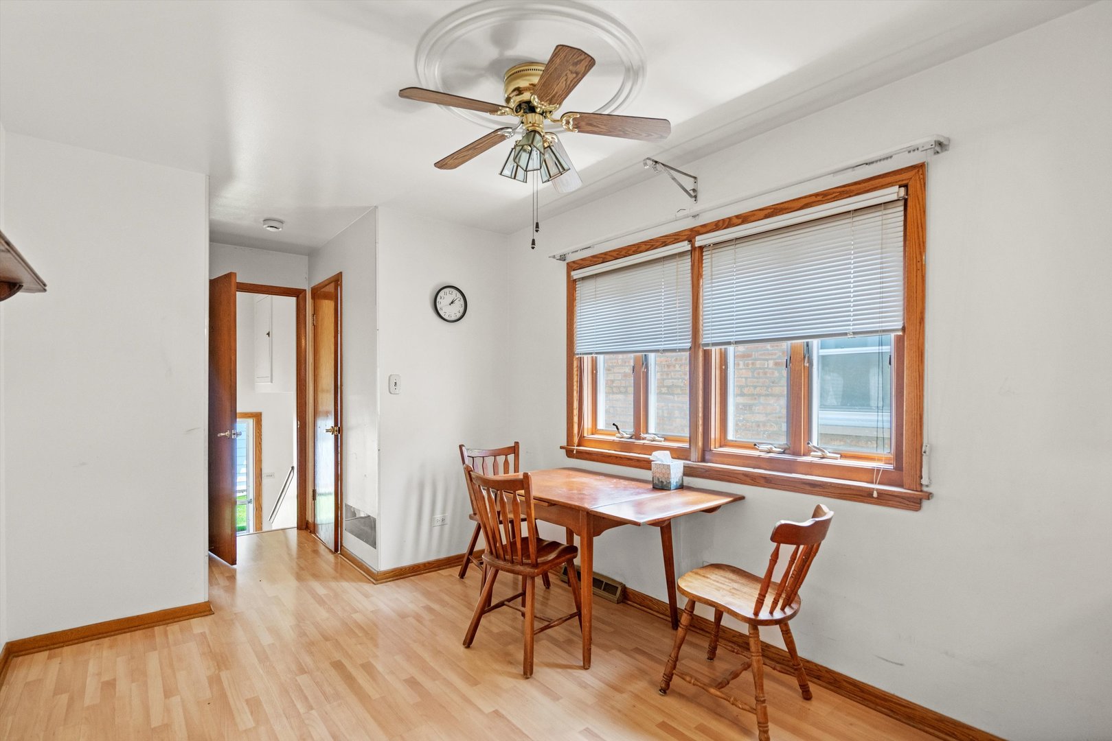 5839 S Newland Avenue Property Photo 15