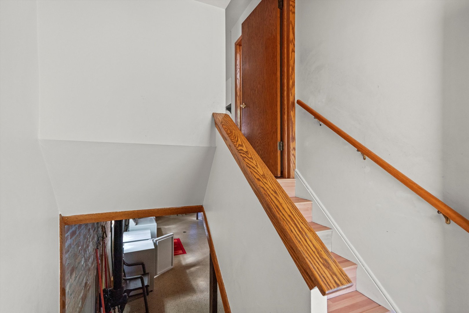 5839 S Newland Avenue Property Photo 17