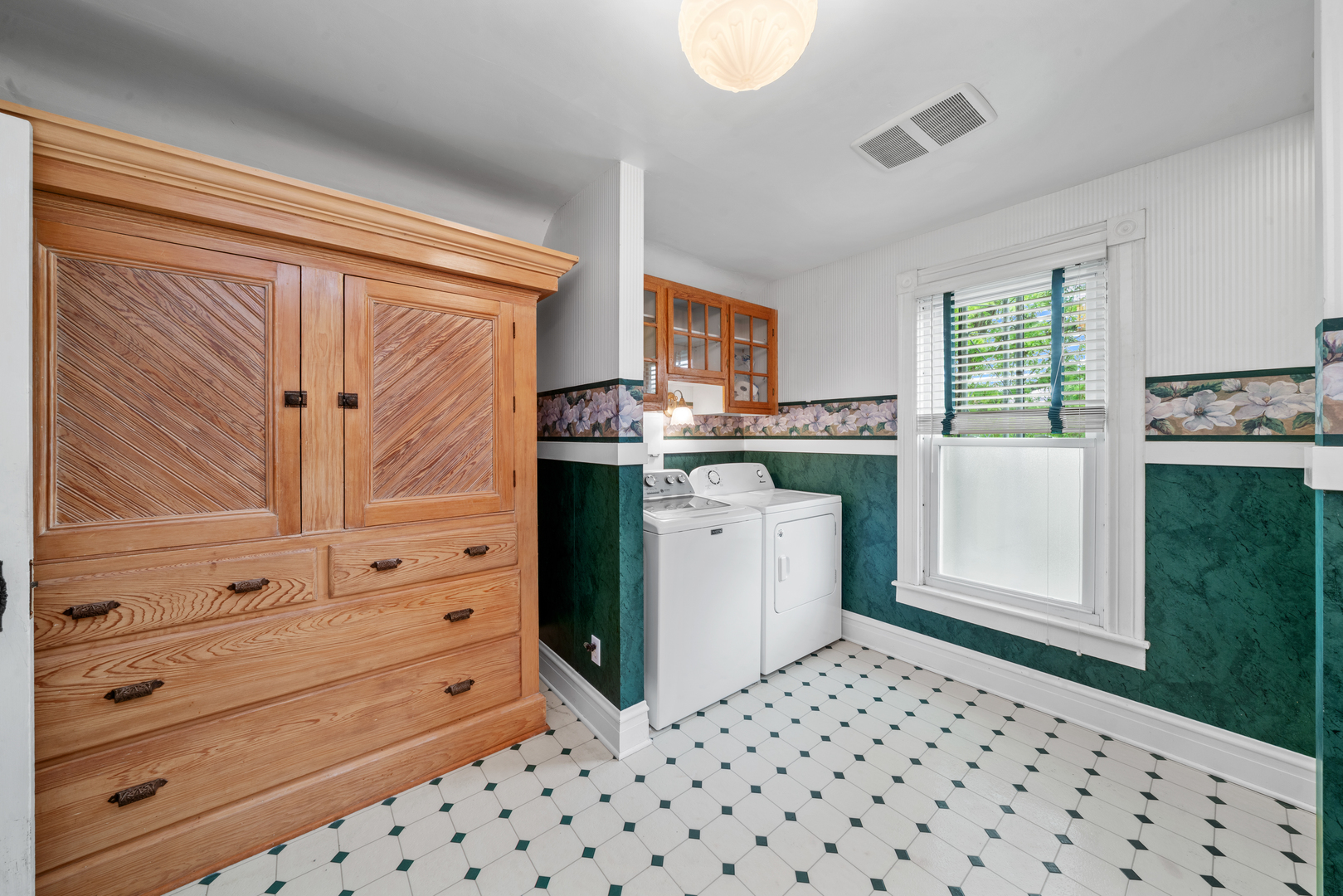 508 Grant Street Property Photo 27