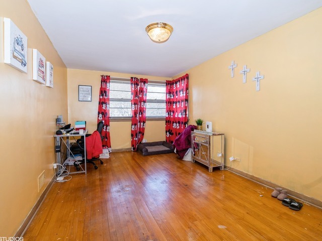 2535 W 116th Place Property Photo 11