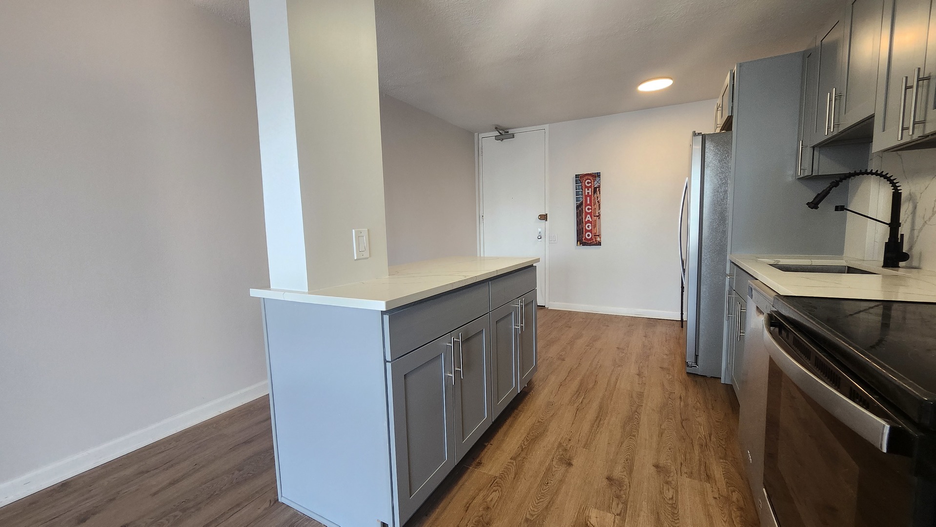 405 N Wabash Avenue 4605 Property Photo 5