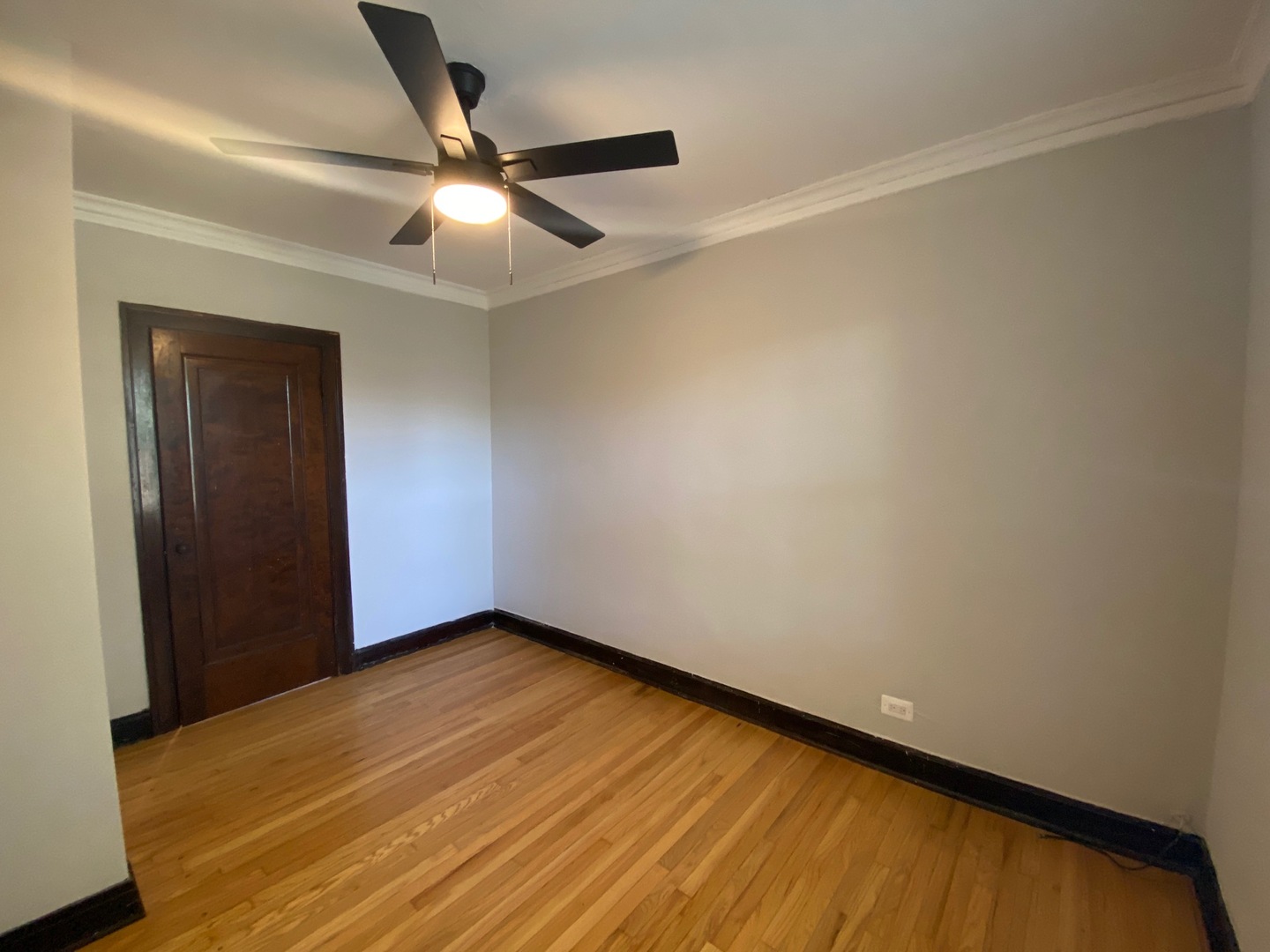 5542 W Leland Avenue 1a Property Photo 9