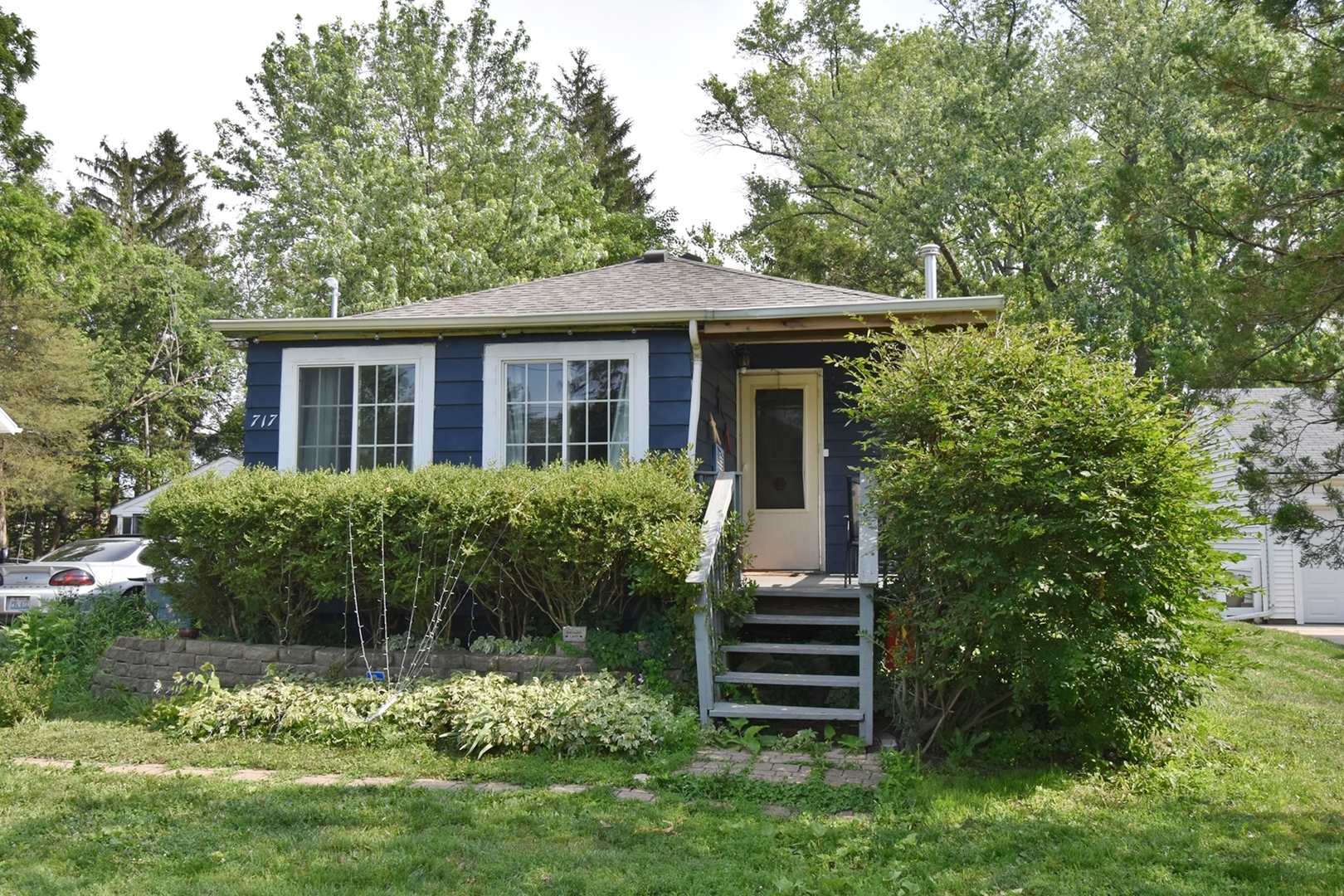 717 Carlisle Road Property Photo 1
