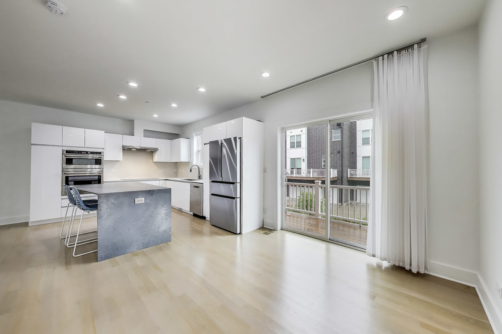 8127 Floral Ave Property Photo 18