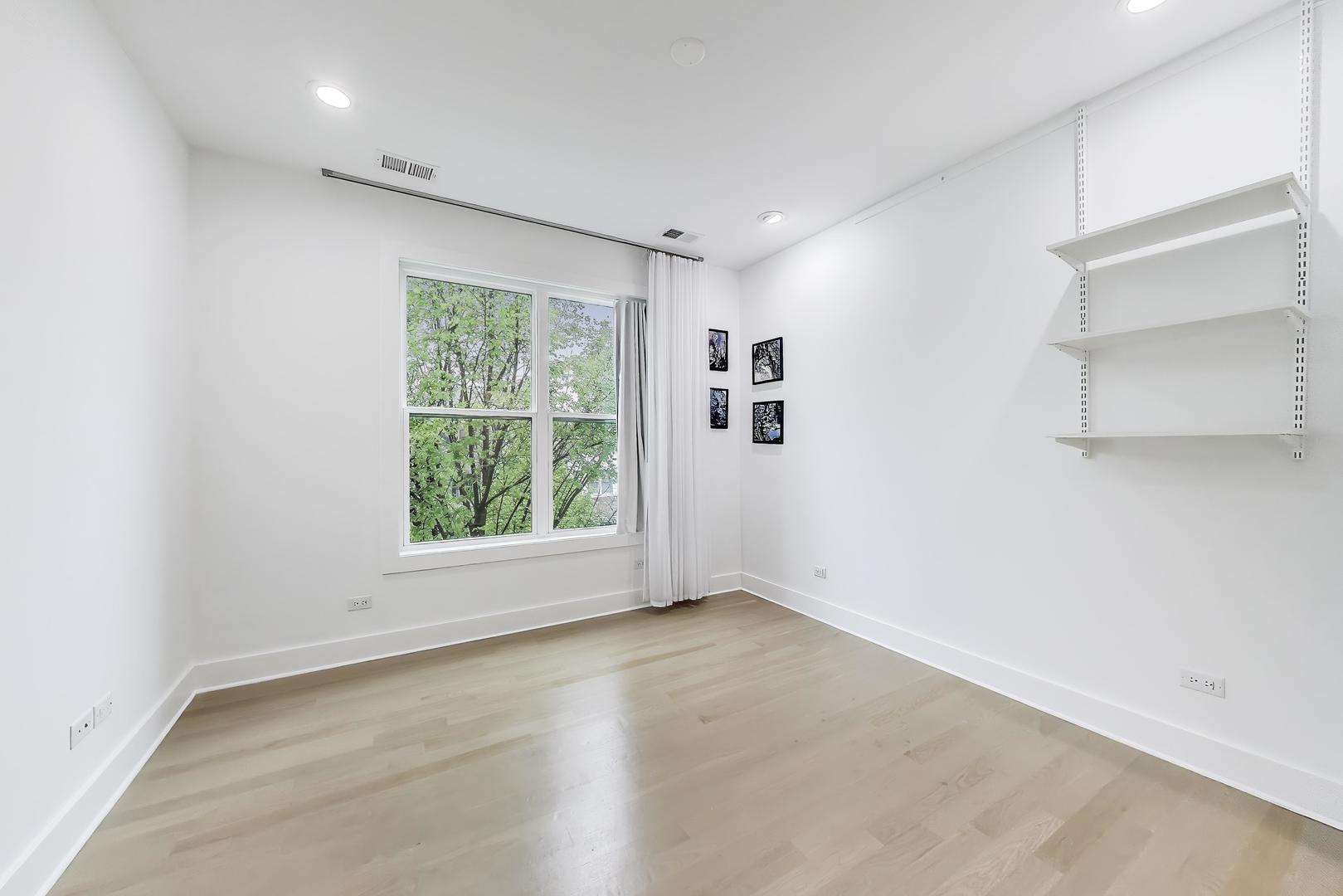 8127 Floral Ave Property Photo 29