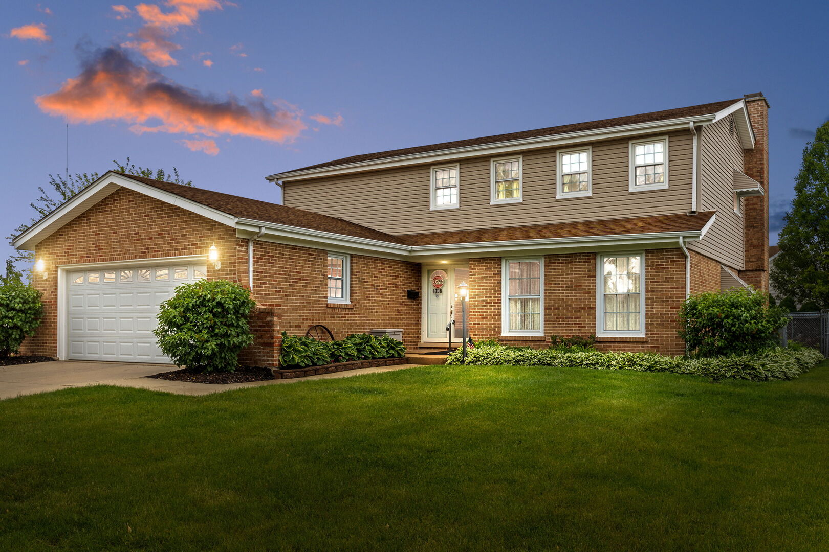 1006 E Cooper Drive Property Photo 1