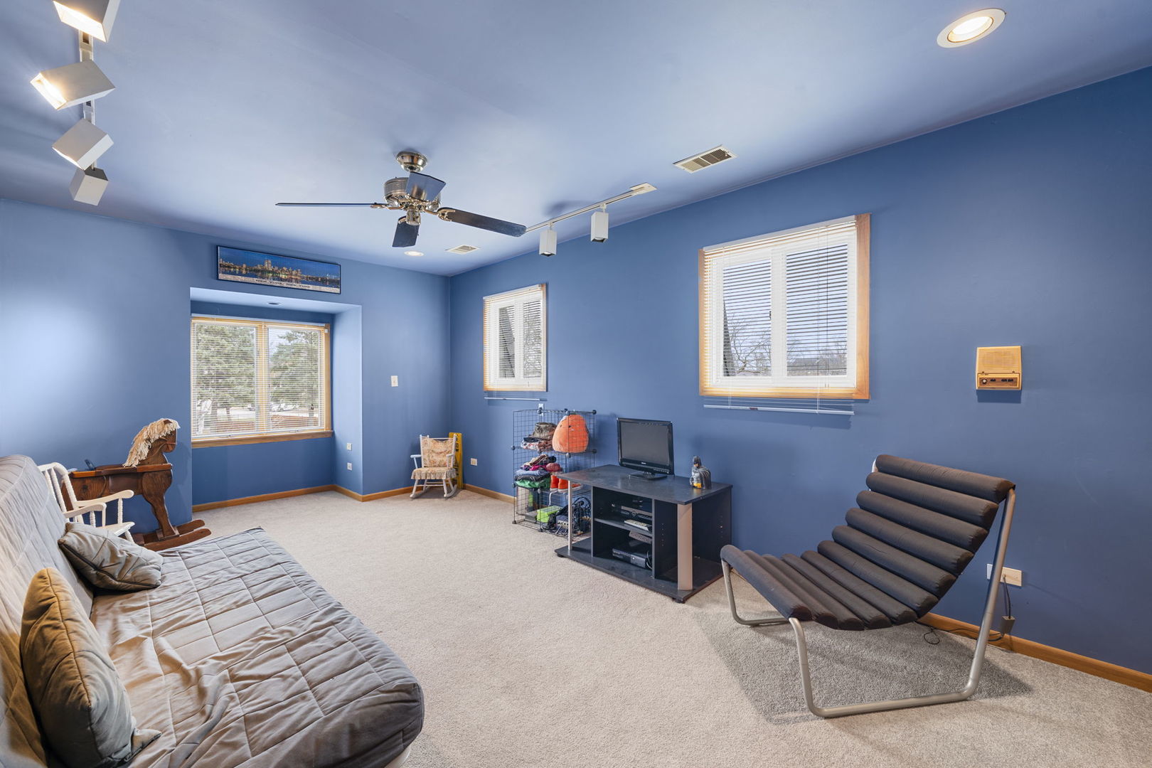 5706 N New Hampshire Avenue Property Photo 32
