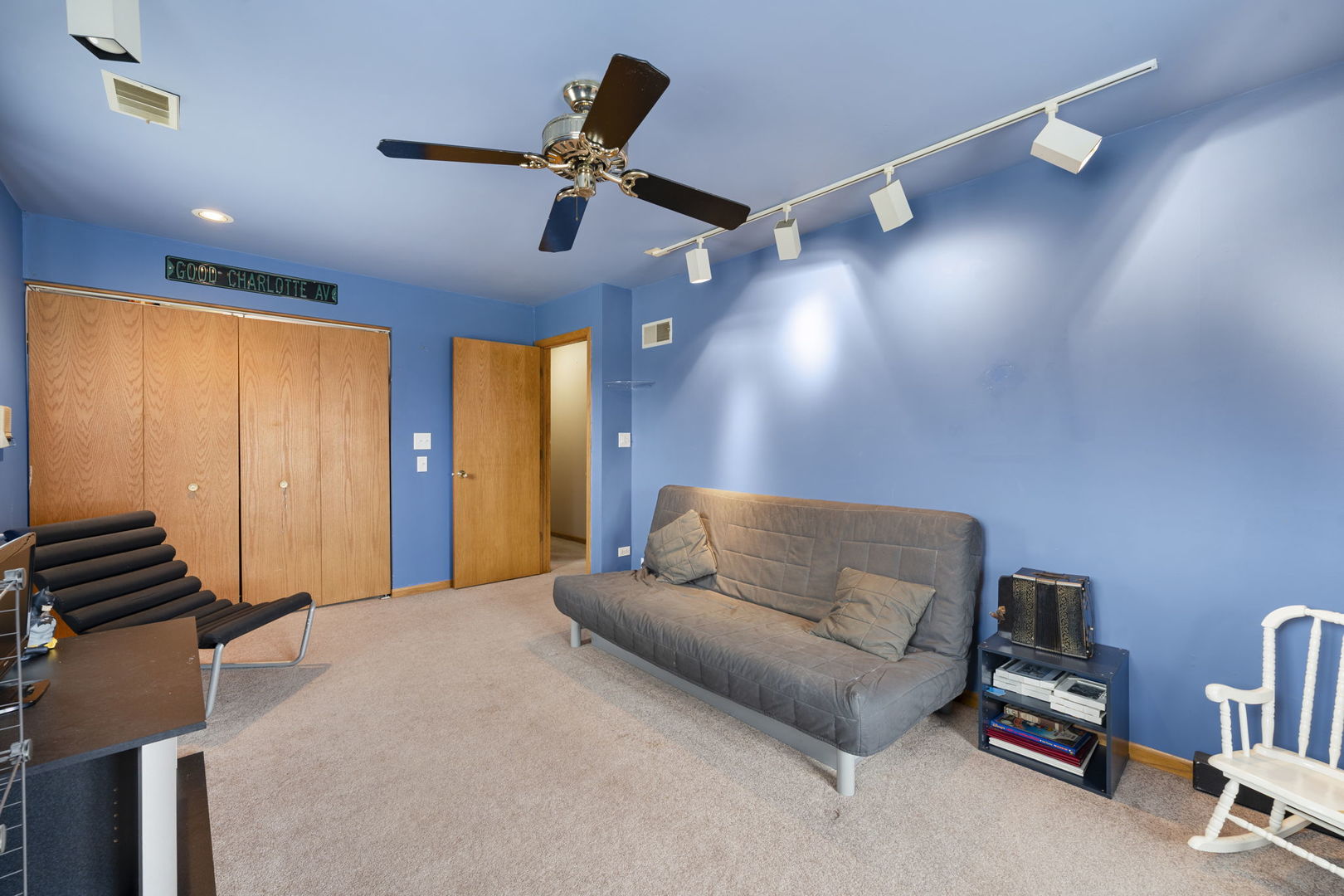 5706 N New Hampshire Avenue Property Photo 33