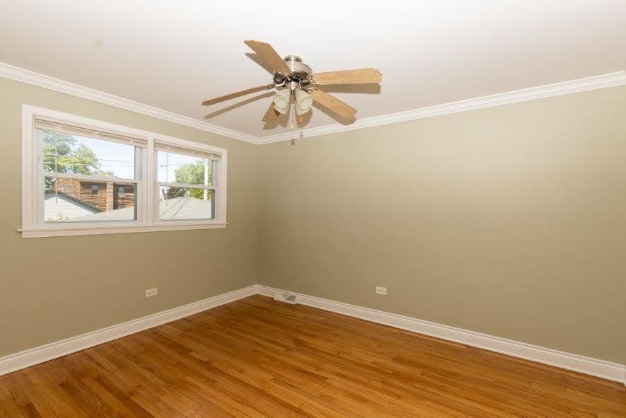 5940 W 88th Place Property Photo 16
