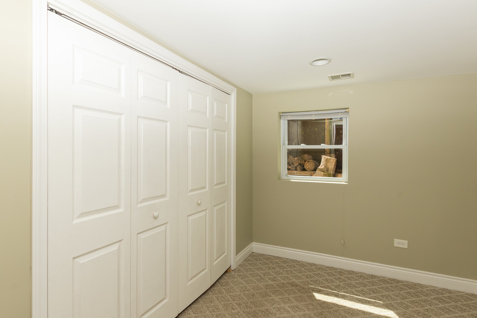 5940 W 88th Place Property Photo 19