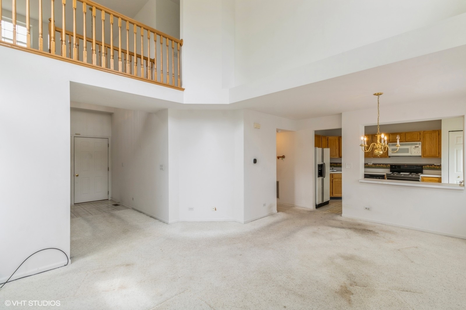 367 S Crown Court Property Photo 7