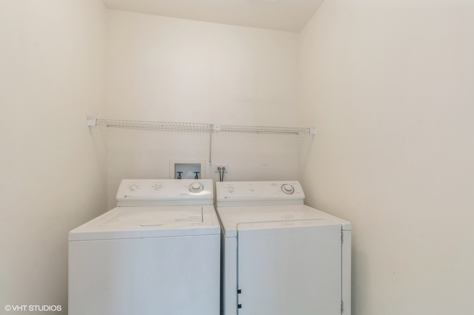 367 S Crown Court Property Photo 15