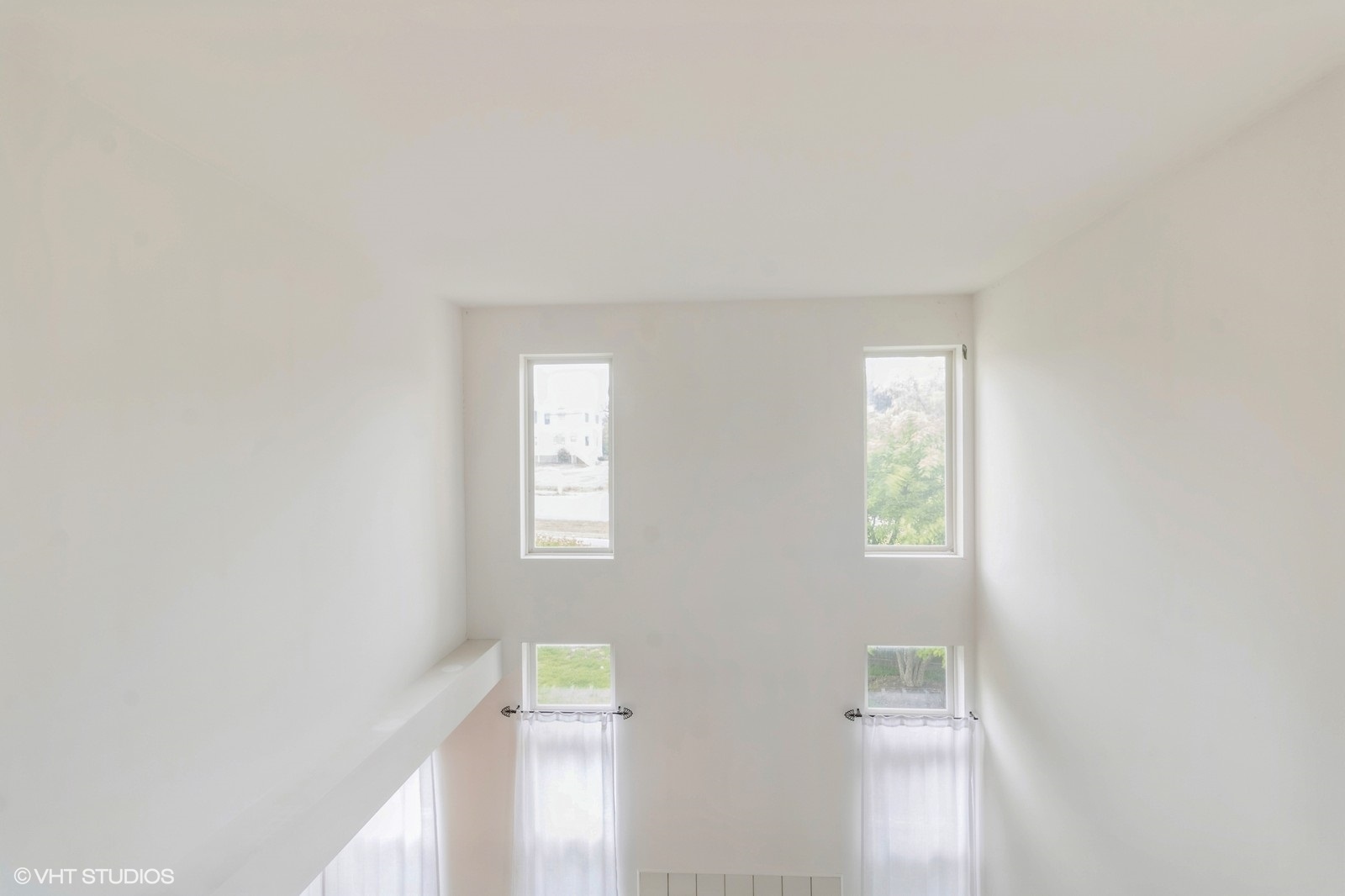 367 S Crown Court Property Photo 19