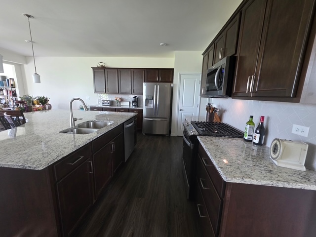12766 S Nicholas Drive Property Photo 4