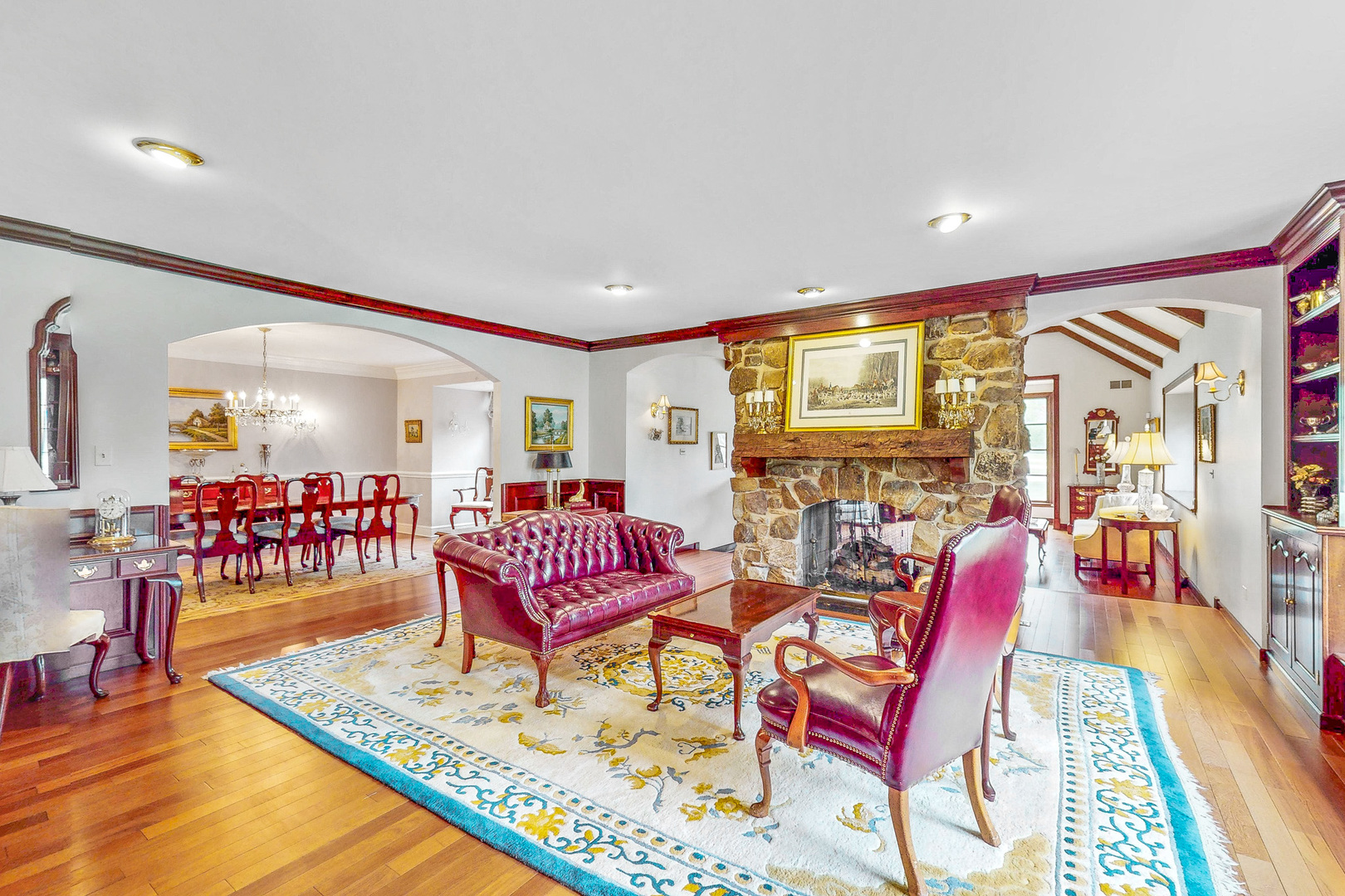 140 N Quincy Street Property Photo 4
