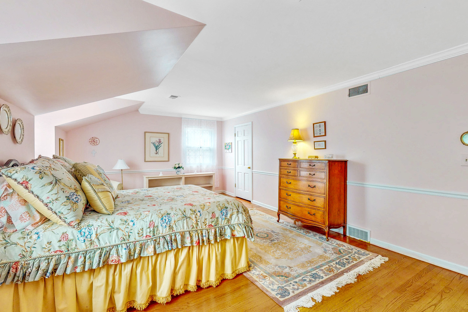 140 N Quincy Street Property Photo 19