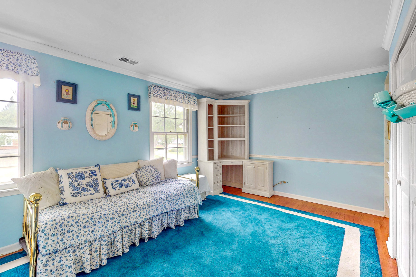 140 N Quincy Street Property Photo 25