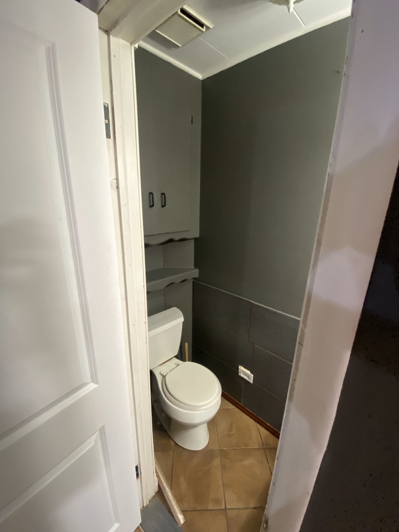 18020 Ridgeland Avenue Property Photo 14
