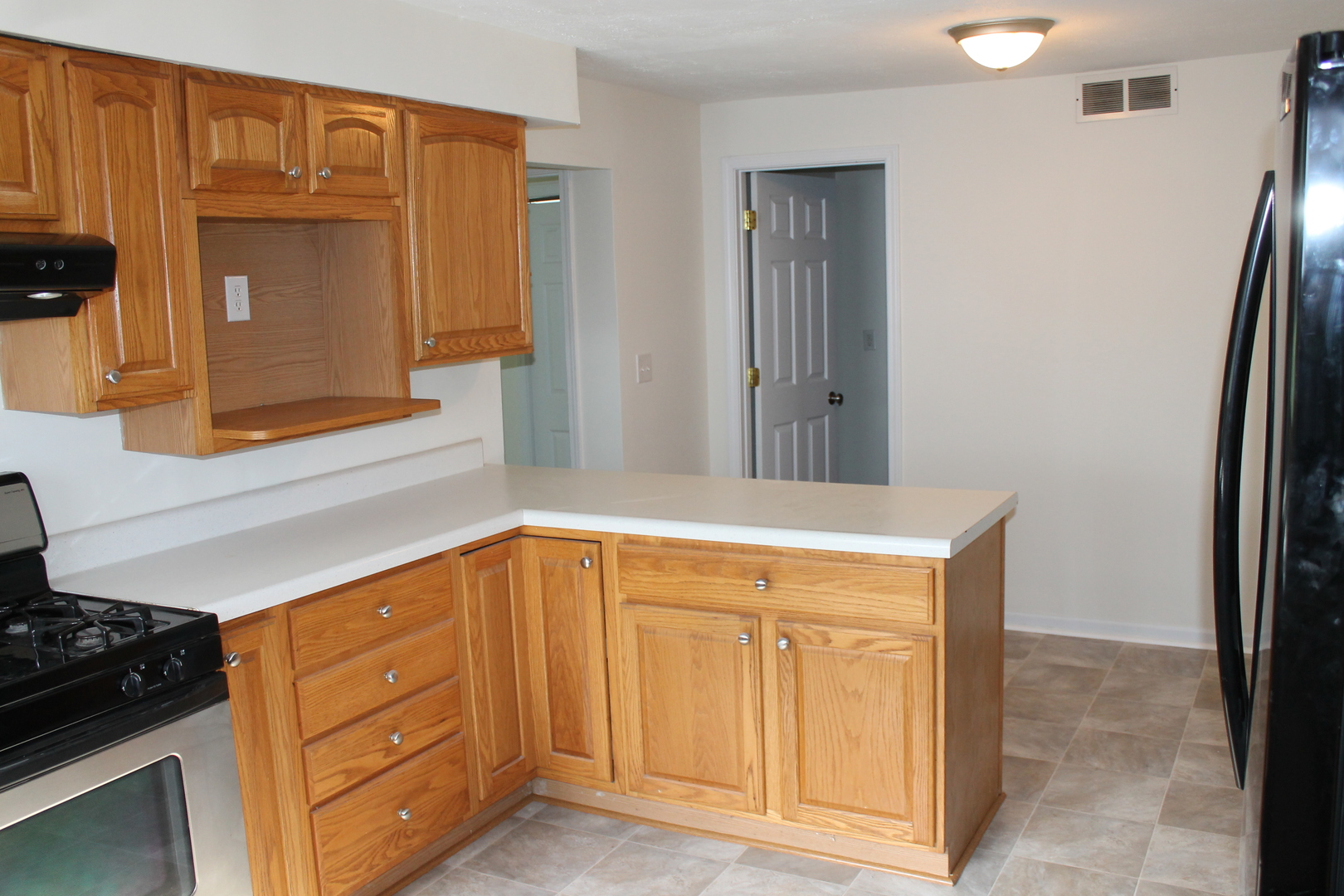 517 Victor Street Property Photo 8