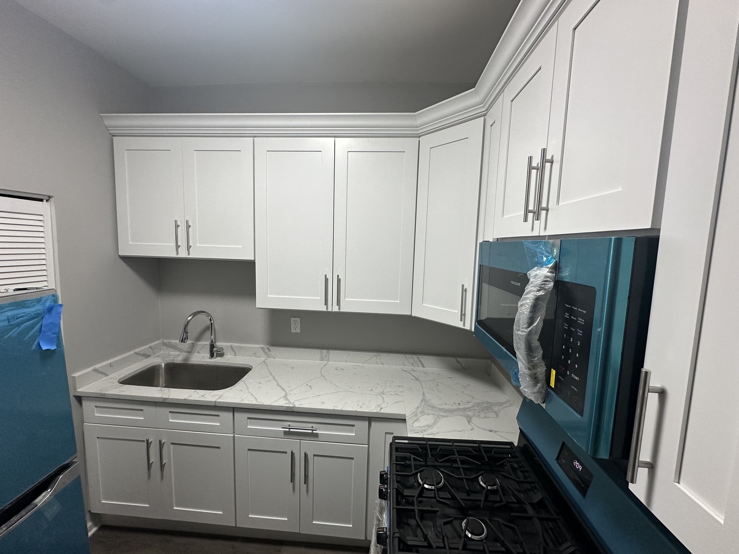 6110 S Ingleside Avenue 3n Property Photo 7
