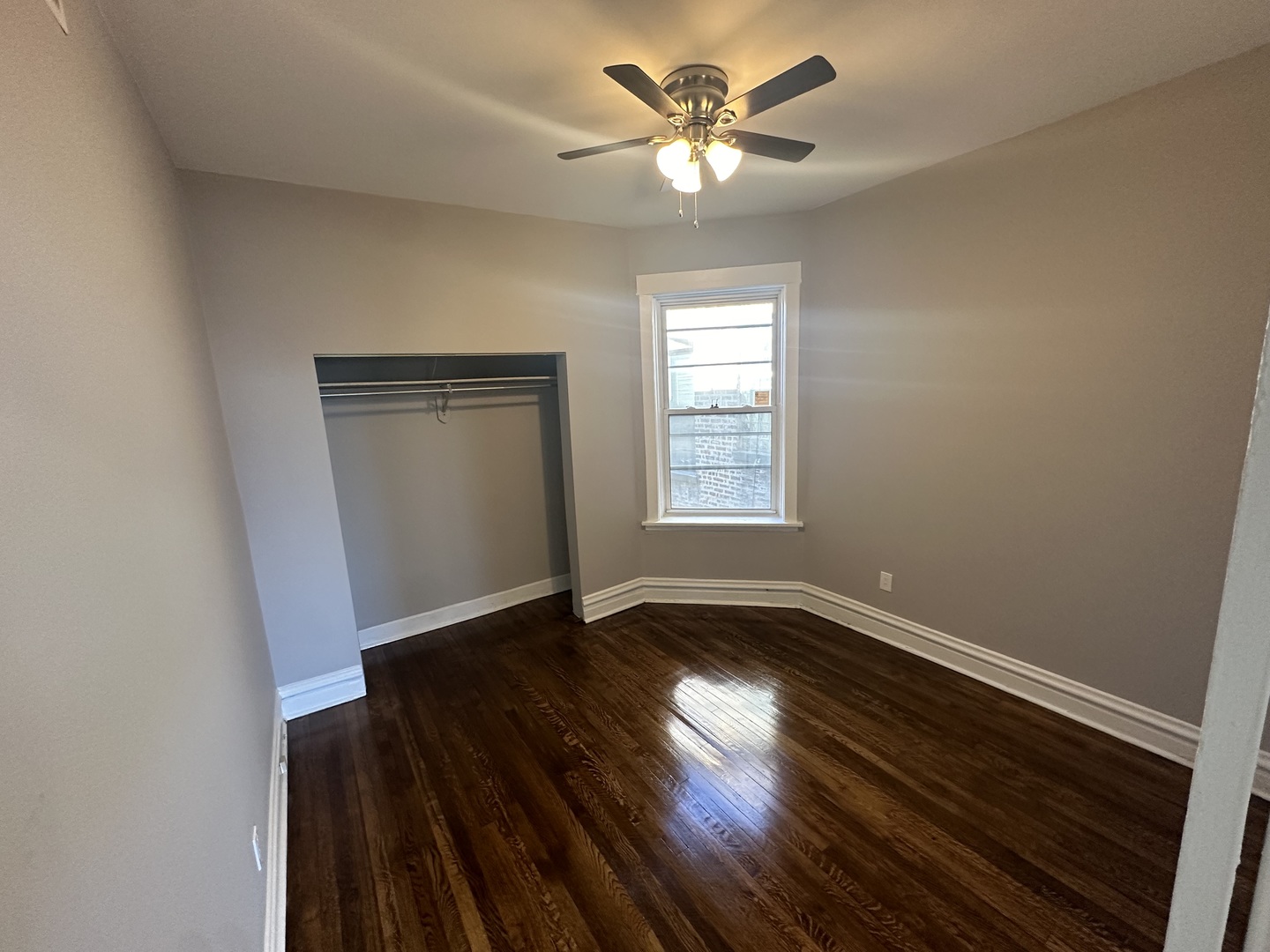 6110 S Ingleside Avenue 3n Property Photo 9