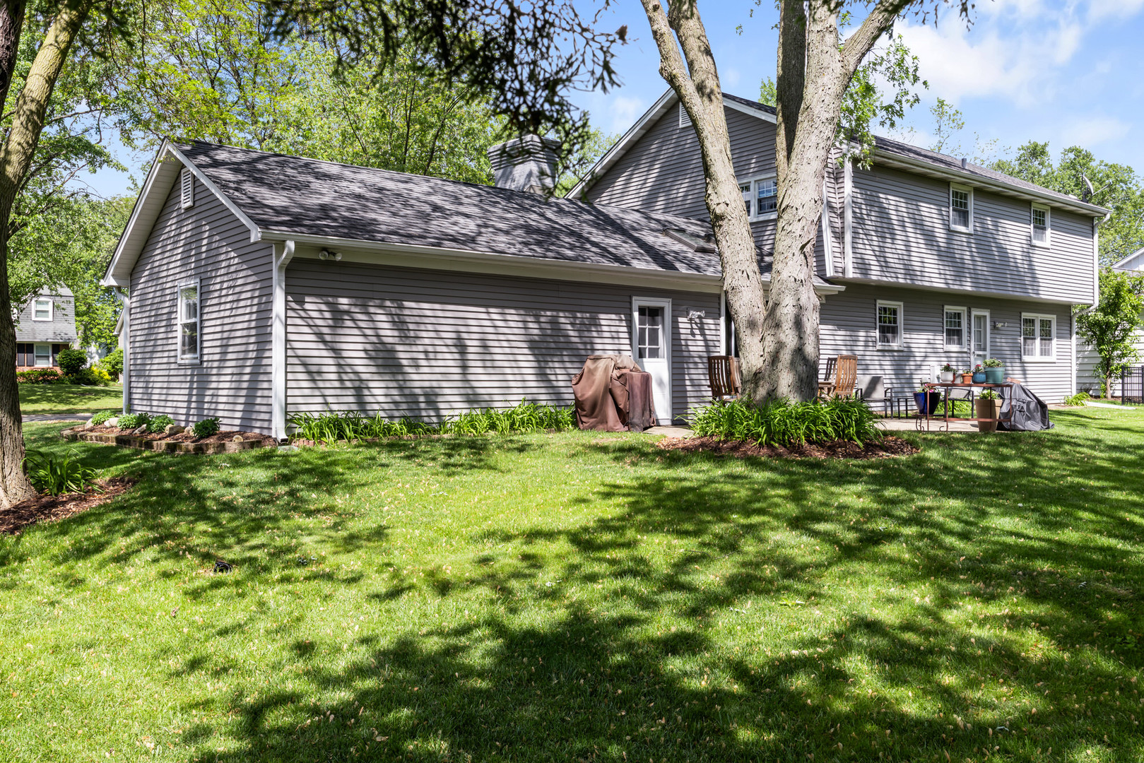 25w303 Gunston Avenue Property Photo 30
