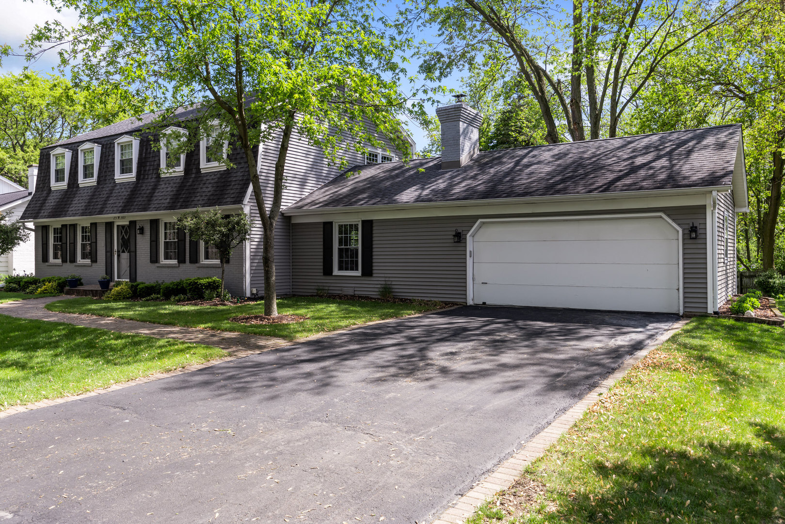25w303 Gunston Avenue Property Photo 43