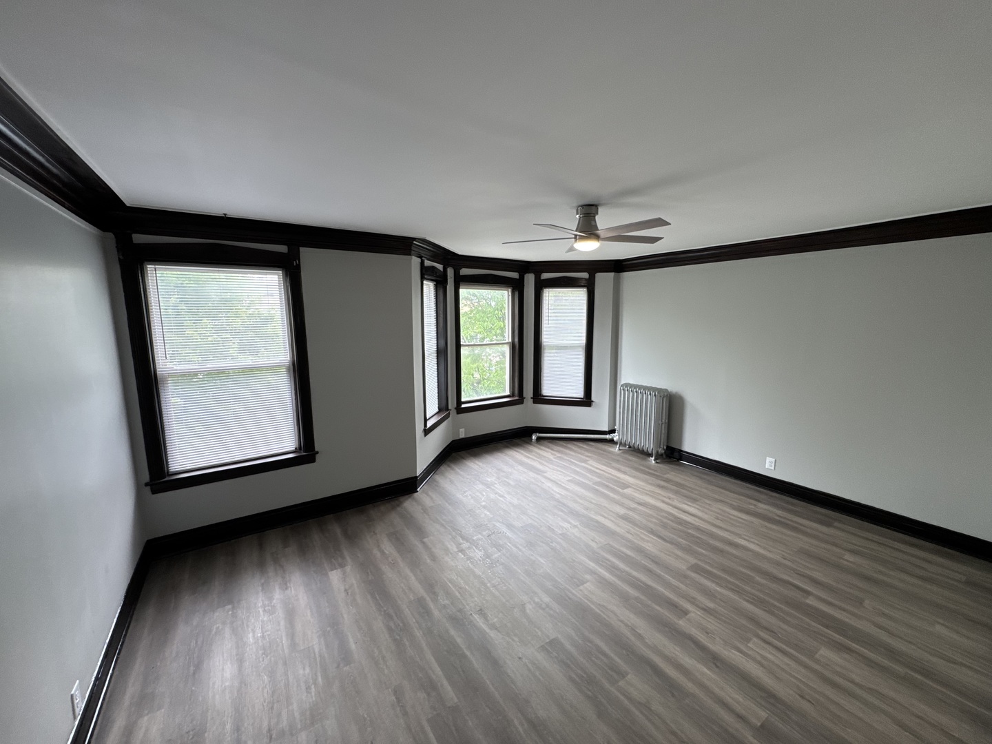 6362 S Greenwood Avenue 3 Property Photo 3