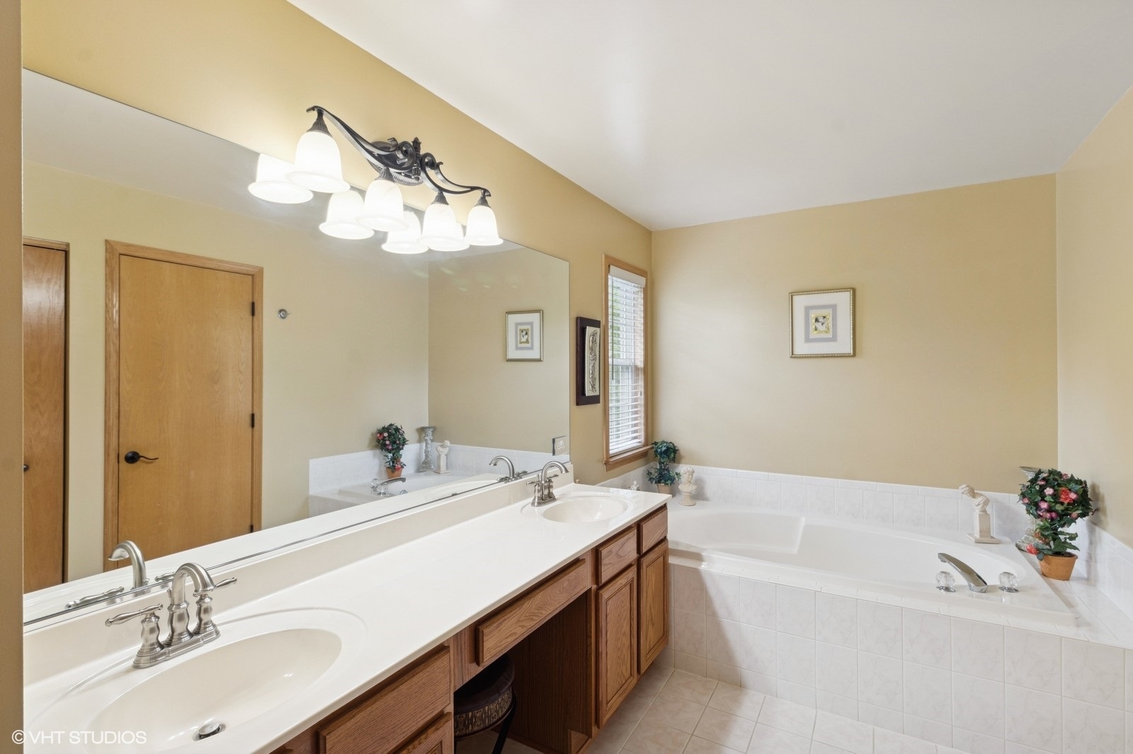 5 N Chestnut Court Property Photo 19