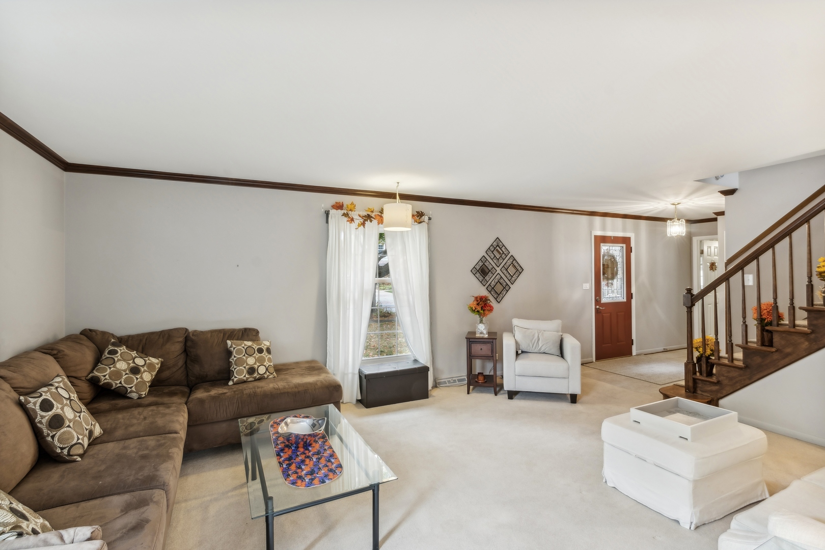 961 N Arrowhead Drive Property Photo 3