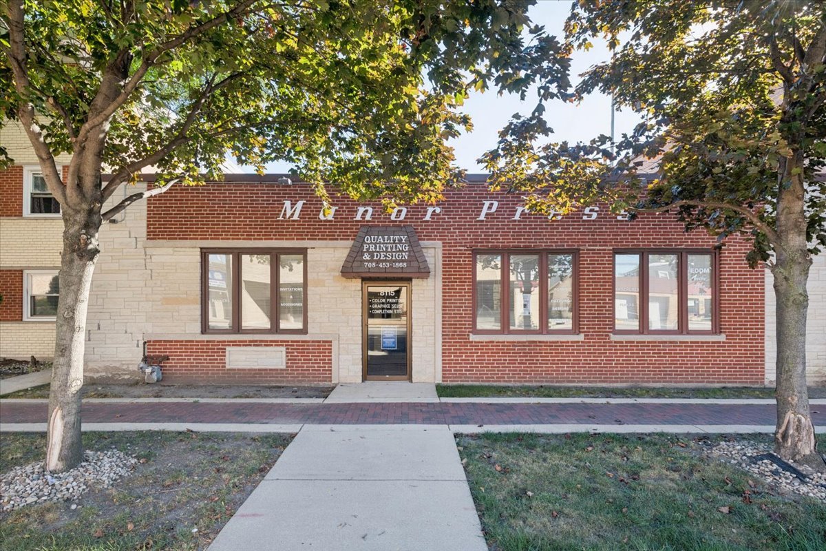 8115 W Grand Avenue Property Photo 1