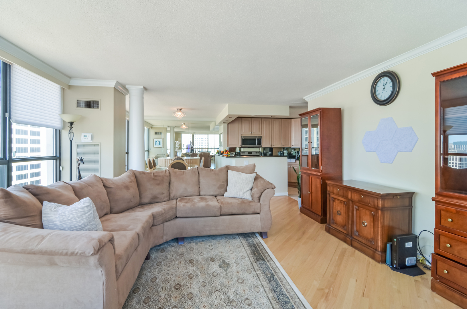 405 N Wabash Avenue 3403 Property Photo 5