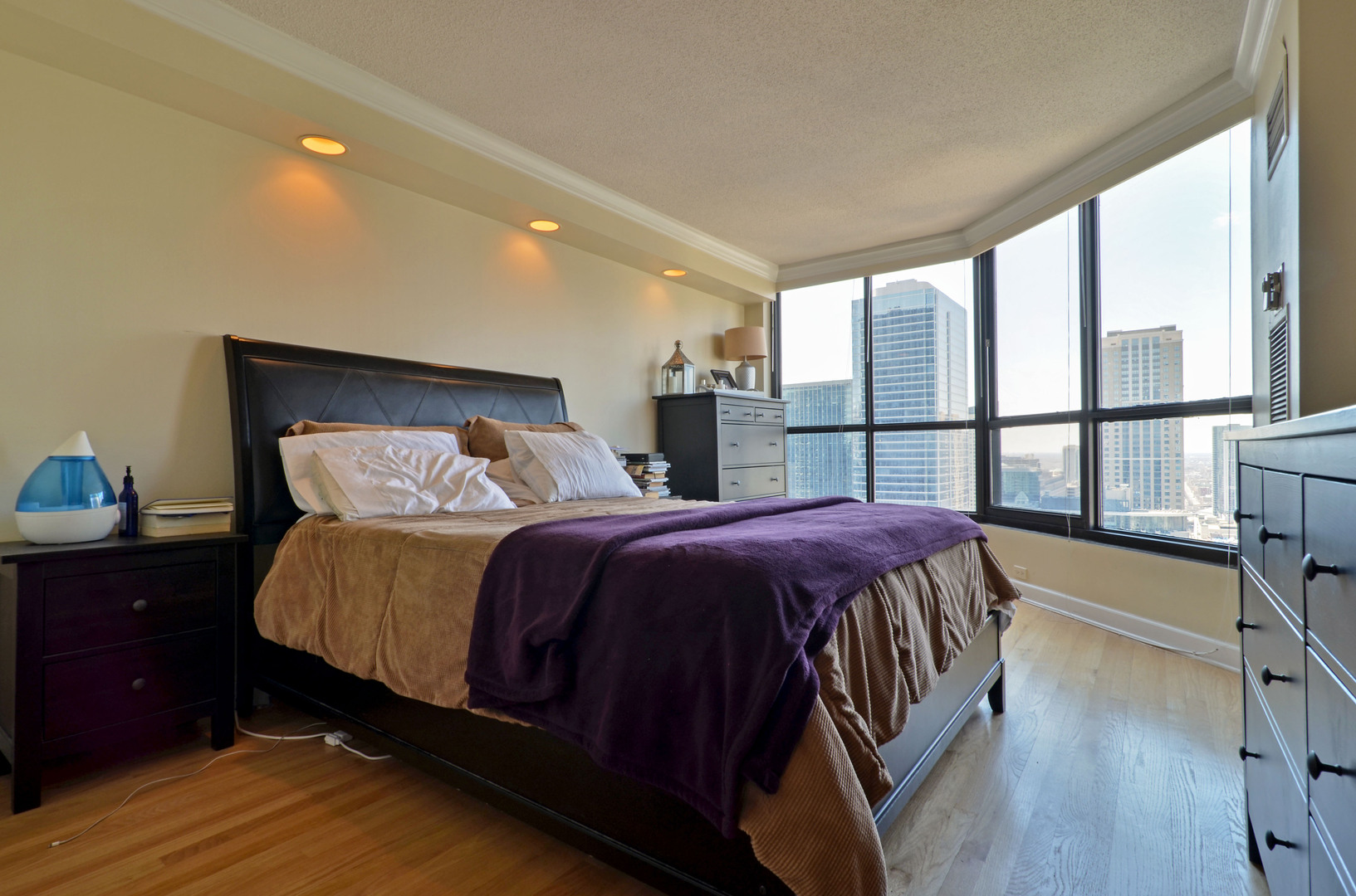 405 N Wabash Avenue 3403 Property Photo 10