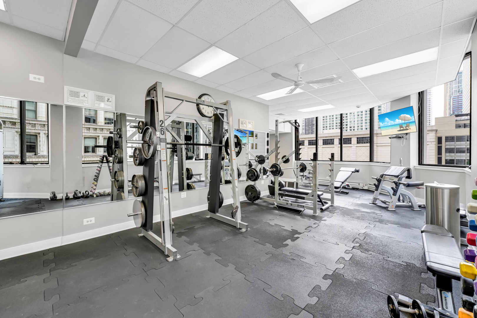 405 N Wabash Avenue 3403 Property Photo 19