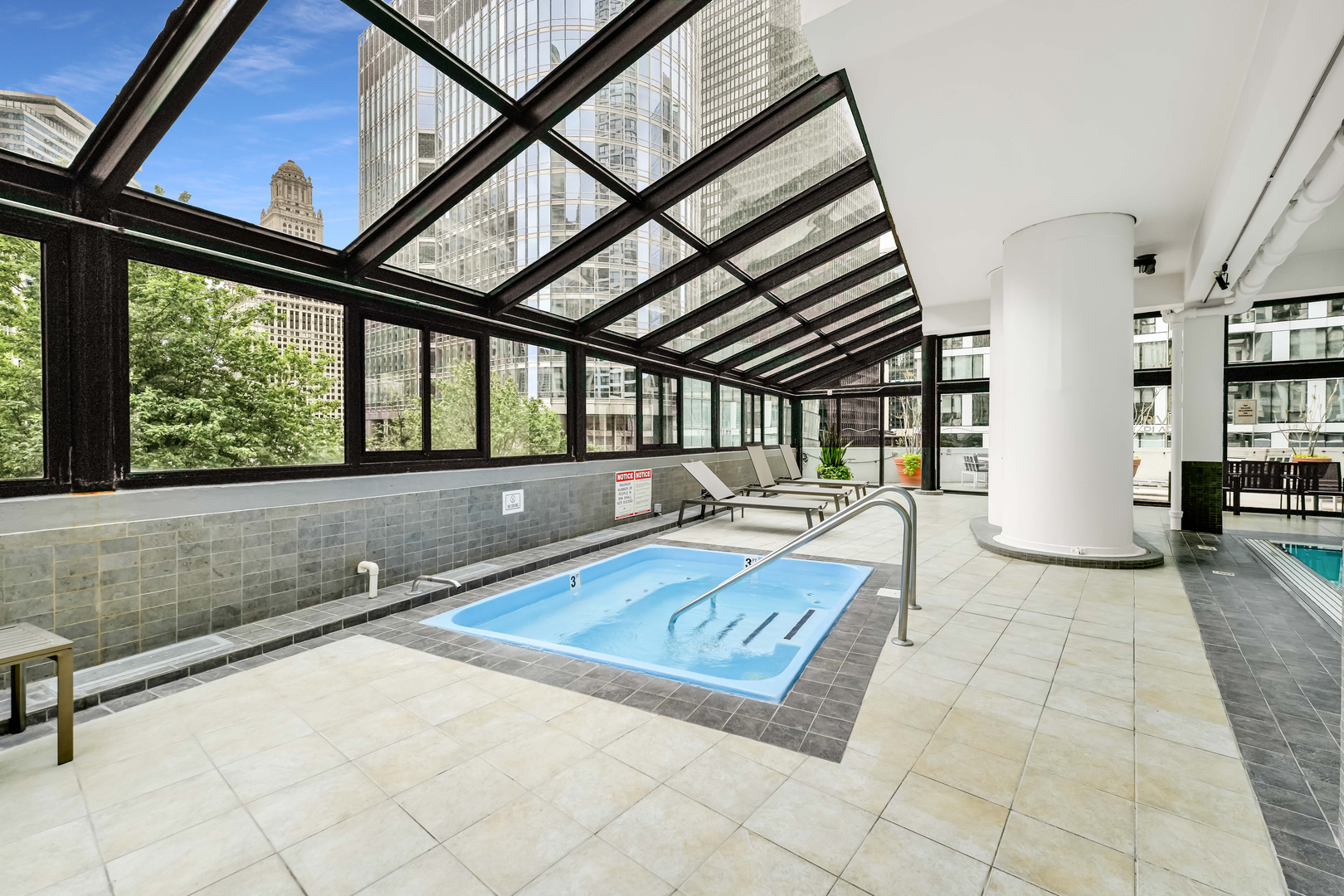 405 N Wabash Avenue 3403 Property Photo 22