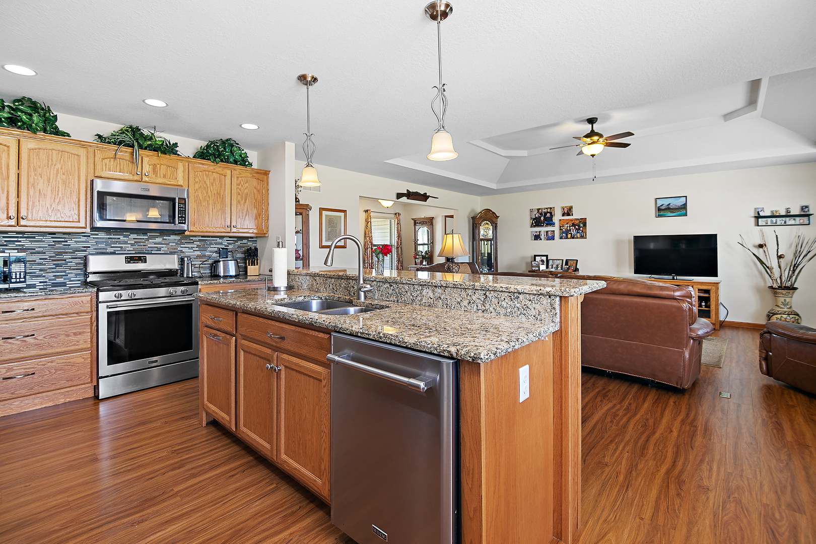 2609 E 1500s Road Property Photo 16