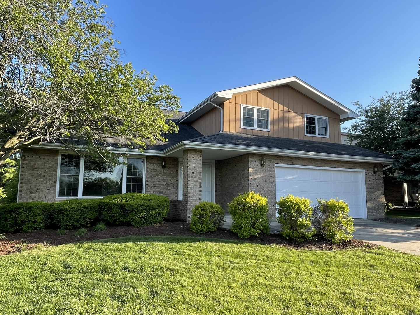 13153 W Pin Oak Drive Property Photo 3
