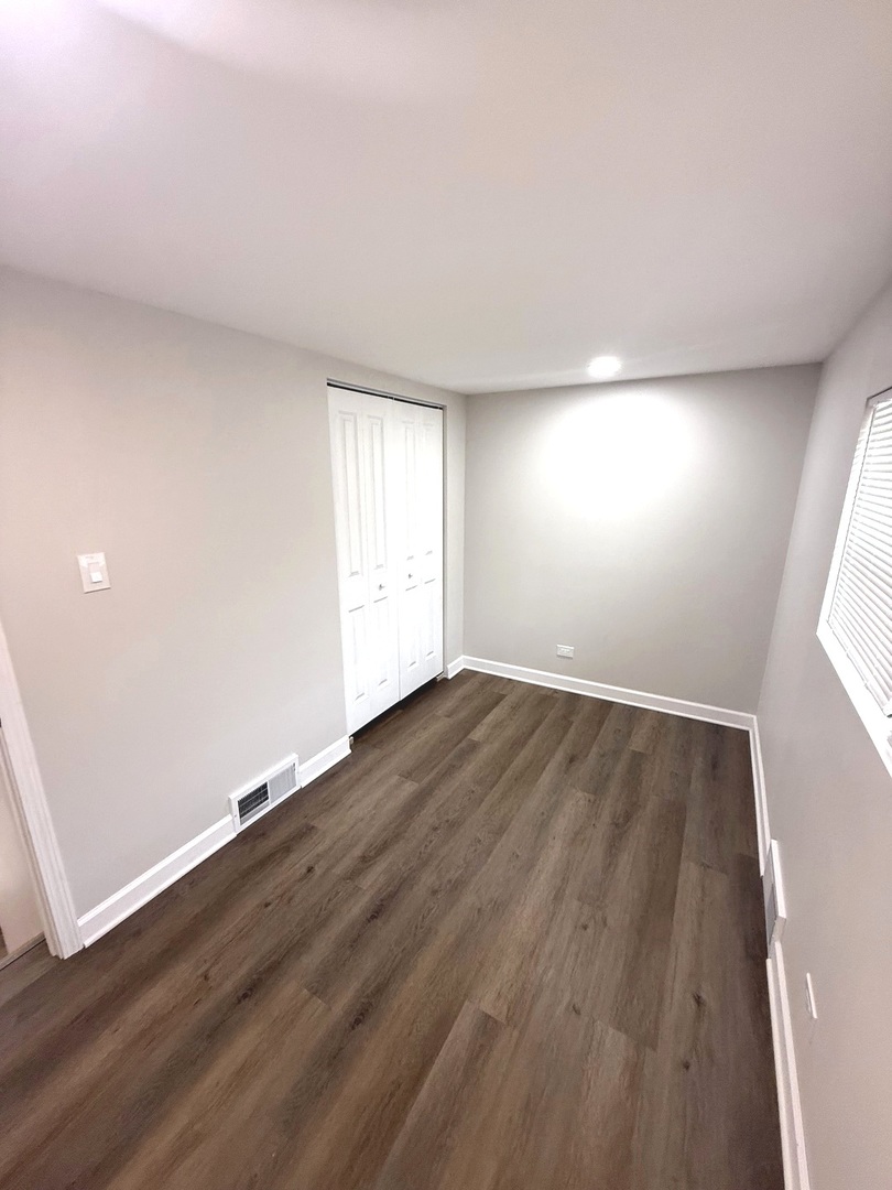 12600 S Lincoln Street Property Photo 13